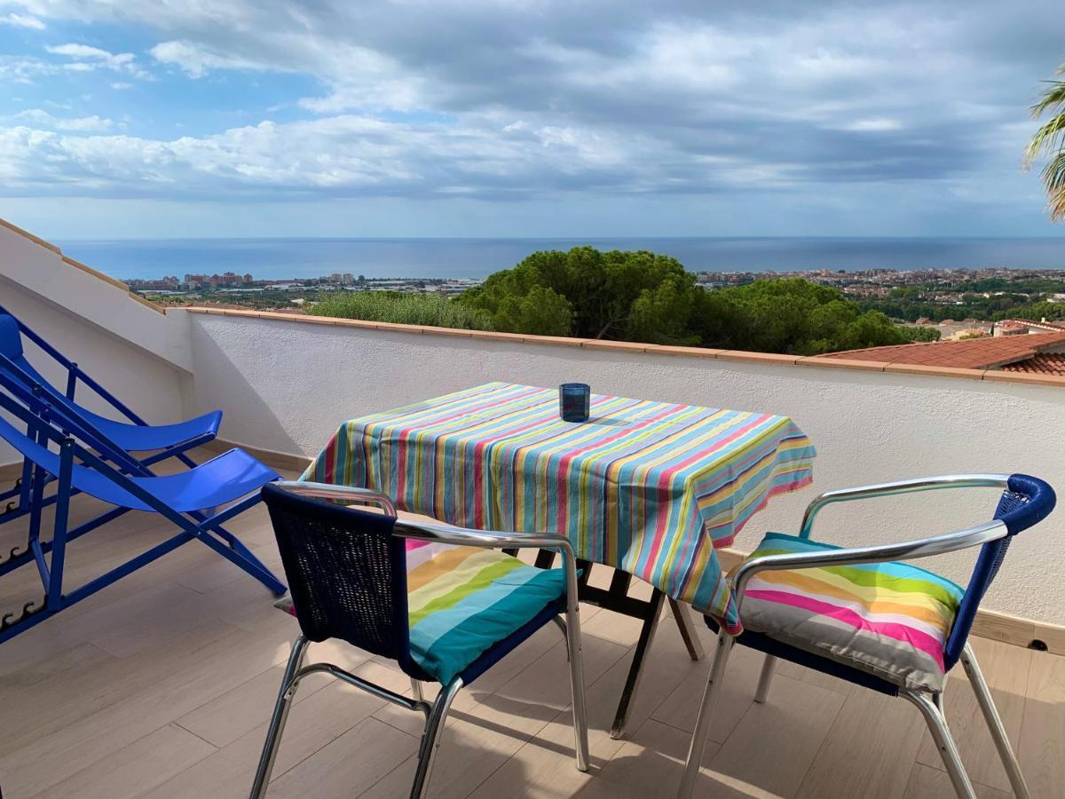 Palm Maresme - Suite With Bathroom And Terrasse With Ocean Views In A Private Villa Vilassar De Dalt Eksteriør billede