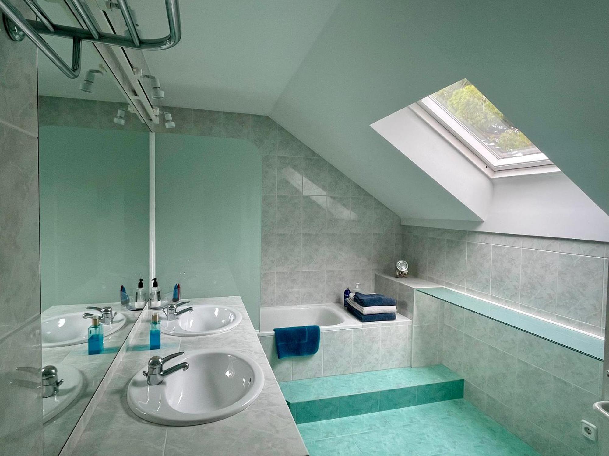 Palm Maresme - Suite With Bathroom And Terrasse With Ocean Views In A Private Villa Vilassar De Dalt Eksteriør billede